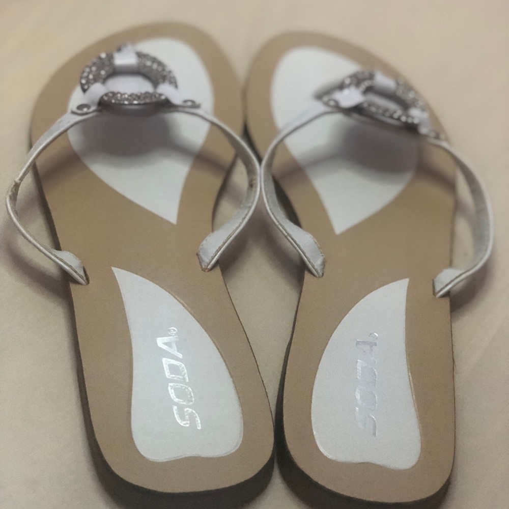 Women’s Sandals